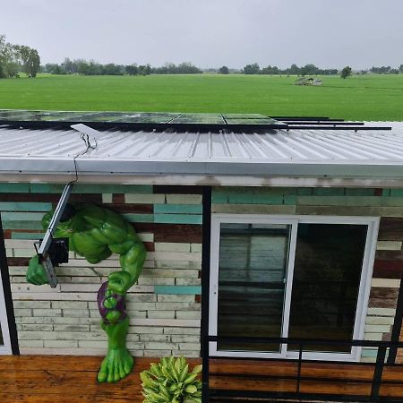 Solarcell Private Homestay Uthai Thani Exterior photo
