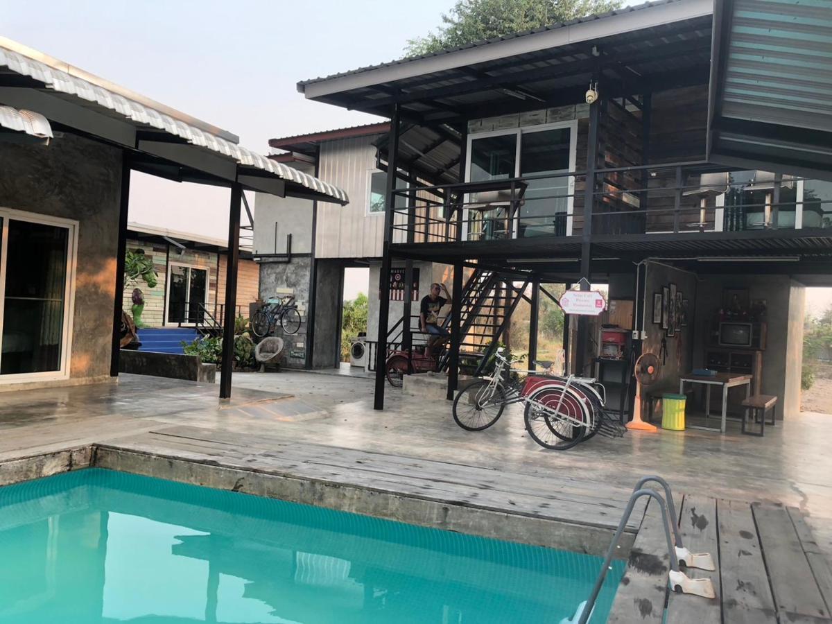 Solarcell Private Homestay Uthai Thani Exterior photo